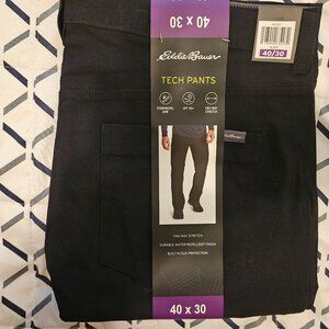 MEN - PANTS - EDDIE BAUER - 40/30 - BRAND NEW